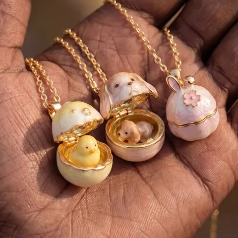 Vintage European American Style Animal Locket Necklace For Women Cute Rabbit Cat Chick Dog Copper Enamel Pendant Necklace Artificial Pearl Inlay Jewelry
