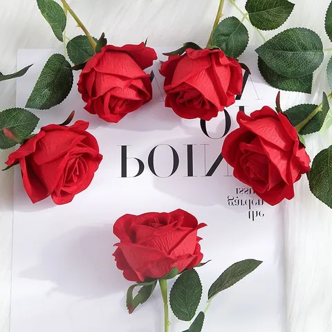 Flor Falsa de Rosa de Seda Artificial Rama Sencilla para el Día de San Valentín Boda Decoración del Hogar