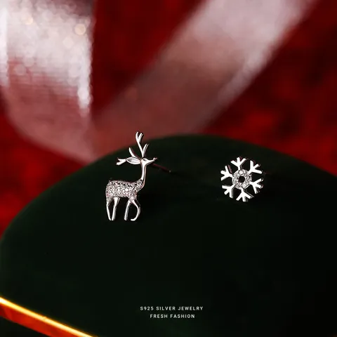 925 Argento Sterling Asimmetrici Natale Cervo Fiocco di Neve Orecchini Strass Inverno Gioielli per Donna