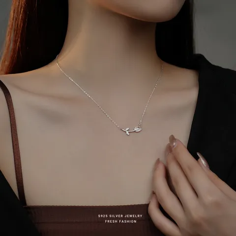 925 Sterling Zilver Kattenoog Steen Ketting Voor Dames Lichte Luxe Tulp Strik Klaver Hanger Sleutelbeenketting