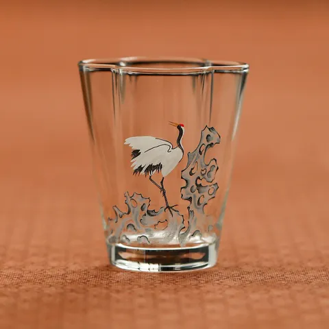 Chinese Style Pine And Crane Glass Tea Cup Heat Resistant Flower Petal Rim Retro Tasting Cup Office Home Personal Drinking Cup