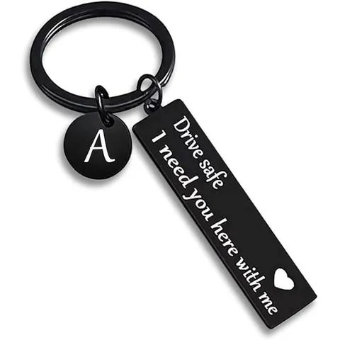 Minimalist Stainless Steel Letter Keychain Creative Alphabet Pendant Car Key Ring Personalized Fashion Jewelry Gift
