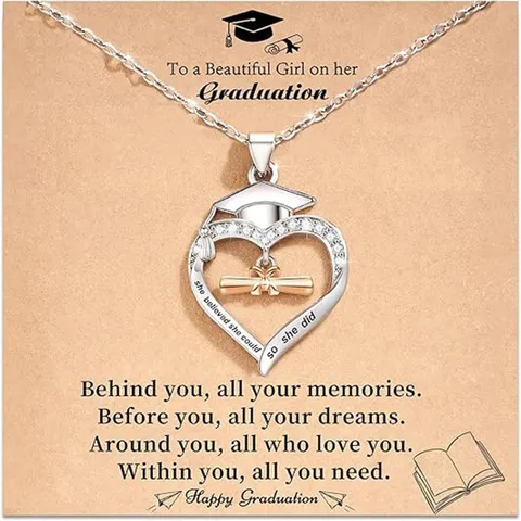 Collier Cœur Strass Cuivre Chapeau de Graduation Saison de Graduation Tendance Choker Étudiant Cadeau Souvenir Bijoux