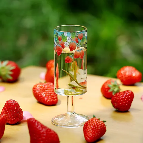 High Borosilicate Glass Goblet Strawberry Rabbit Pattern Tea Tasting Cup Heat Resistant Mini Household Drinking Cup 110ml Glass