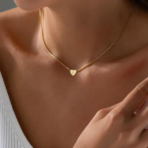 Collana con Iniziale a Cuore Placcata in Oro 14K per Donna Sottile Catena Veneziana in Rame Ciondolo a Cuore con Lettera