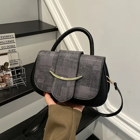 Retro Casual PU Leather Crossbody Bag For Women Spliced Belt Buckle Design Fashion Daily Commuting Shoulder Handbag