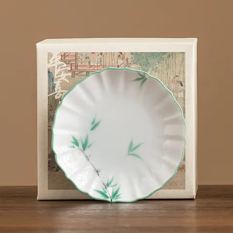 Chinese Classic Hand-Painted Ceramic Coaster Heat Insulation Waterproof Bamboo Pattern Scalloped Edge Tea Mat Table Decoration
