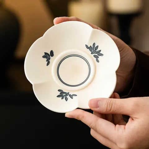 Hand Painted Ceramic Tea Coaster Chinese Style Heat Insulated Bamboo Pattern Saucer Kung Fu Tea Home Table Decoration