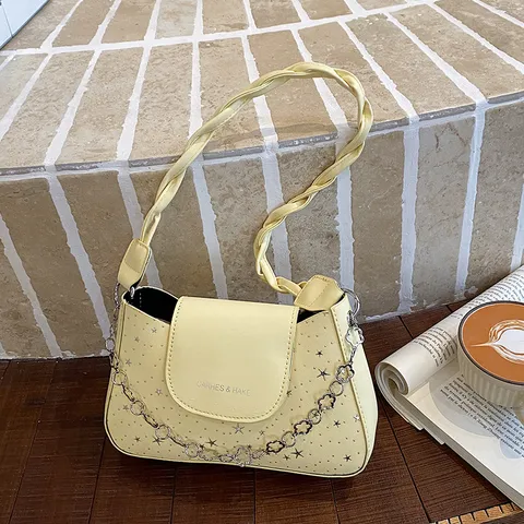 Womens PU Leather Shoulder Bag Fashion Chain Star Embossed Retro Casual Underarm Bag Top Handle Bag
