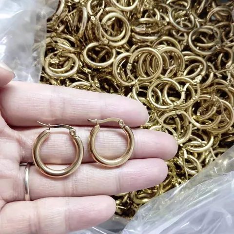 Orecchini a Cerchio in Acciaio Inossidabile Moda Europea e Americana Fibbia per Orecchio 3mm Unisex