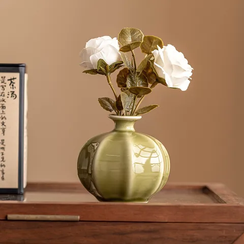 Ceramic Lantern Vase Yaozhou Kiln Green Glaze Chinese Style Decorative Flower Vase For Living Room Home Tabletop Decor Ribbed Vase