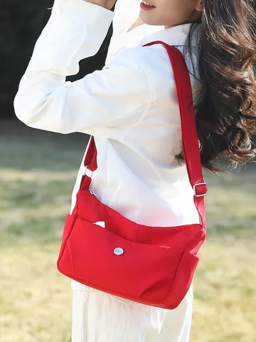 Fashion Minimalist Nylon Women Shoulder Bag Large Capacity Casual Versatile Outdoor Commuting Crossbody Bag