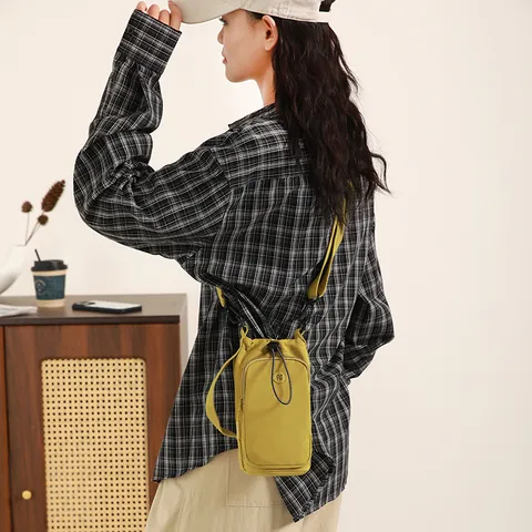 Korean Style Minimalist Solid Color Nylon Crossbody Bag Small Casual Drawstring Shoulder Bag Women Daily Travel Bag