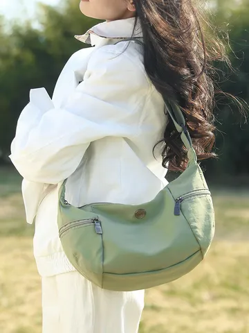 Korean Style Casual Nylon Crossbody Bag Large Capacity Simple Versatile Shoulder Bag Women Daily Commute Handbag