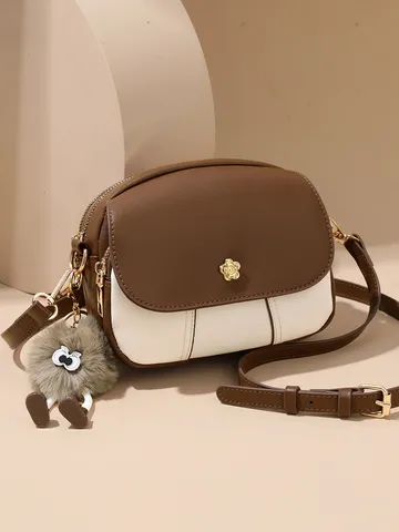 Sac Bandoulière Mode en Cuir PU pour Femmes Décontracté Couleur Contrastée Petit Sac Porté Epaule Rond Avec Pendentif Sac à Main Quotidien