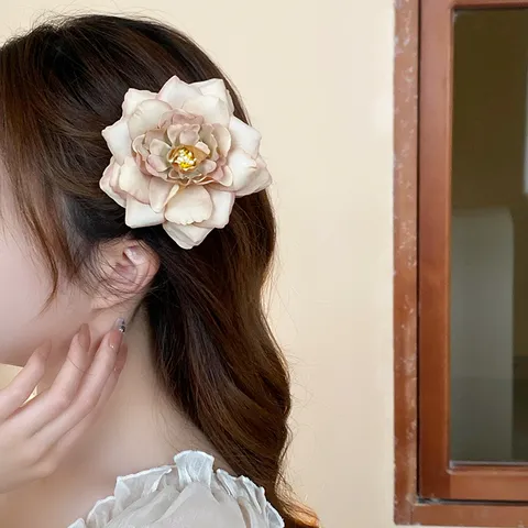 Sweet Fairy Dried Rose Flower Hair Clip Aesthetic Alloy Fabric Duckbill Clip Claw Clip Hair Stick Elegant Side Fringe Clip Fashion Hair Accessories For Women Girls