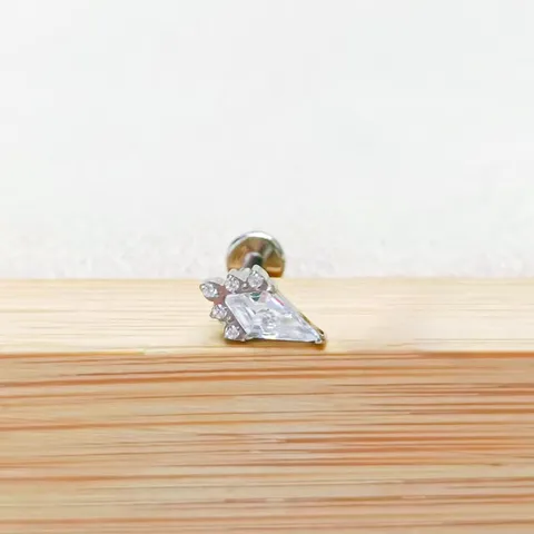F136 Titan Innengewinde Flachrücken Labret Stecker Kristall Eingelegt Piercing Schmuck Für Ohrknorpel Lippe Unisex Ohrring