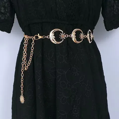 Punk Retro Metal Moon Star Waist Chain Women Fashion Body Chain Adjustable Layered Belly Chain Festival Party Jewelry