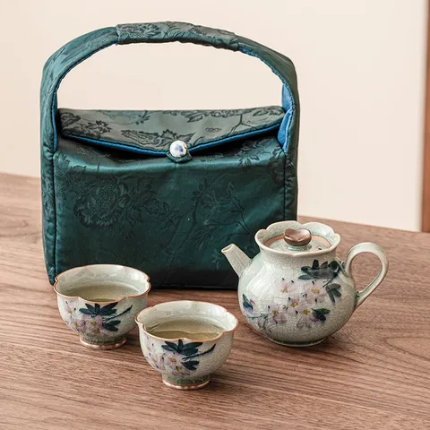 Hand-Painted Magnolia Ceramic Kung Fu Tea Set With Portable Bag Crackle Glaze Teapot Cup Travel Outdoor Tea Sets