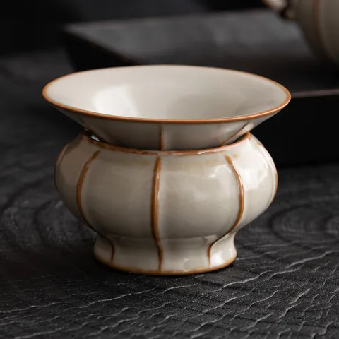 Traditionele Chinese Ru Kiln Keramische Theezeef en Filter Set met Basis Kung Fu Theeservies Accessoires Voor Theeliefhebbers