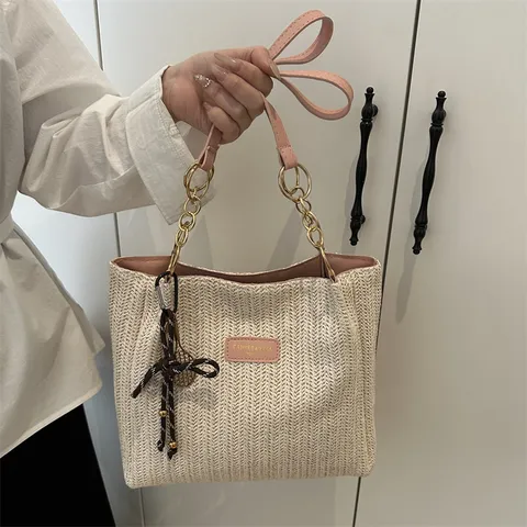 Women's Woven Straw Tote Bag Casual Large Capacity Beach Vacation Shoulder Handbag With Chain Strap
