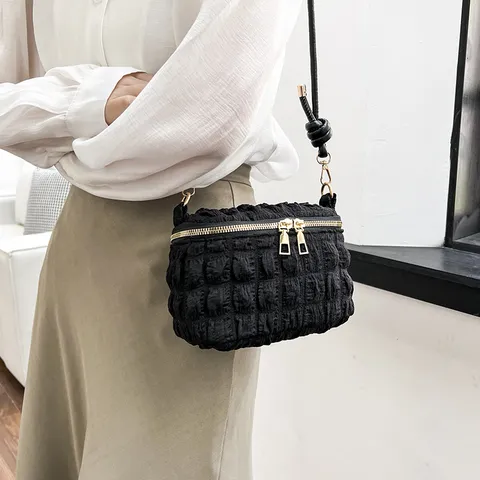 Women's Casual PU Leather Crossbody Bag Mini Bubble Pleated Cloud Shoulder Bag Fashion Handbag Daily Purse