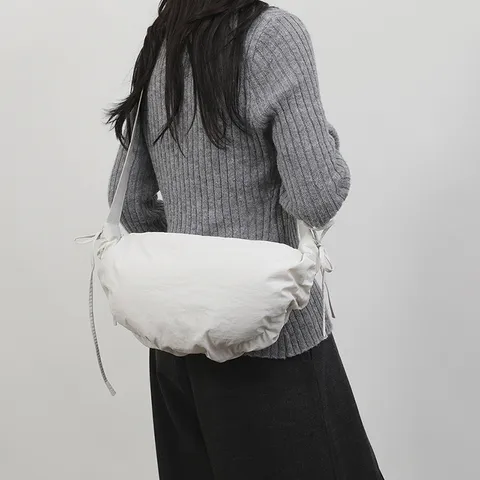 Women Casual Nylon Crossbody Bag Simple Versatile Pleated Dumpling Bag Solid Color Fashion Shoulder Bag Daily Travel Purse