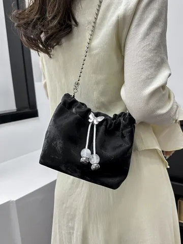 Women Fashion PU Leather Bucket Bag Large Capacity Casual Solid Color Drawstring Shoulder Crossbody Bag With Chain Bow