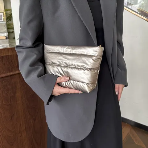 Women Fashion Nylon Puffer Clutch Bag Large Capacity Quilted Makeup Bag Casual Solid Color Zipper Handbag Daily Storage