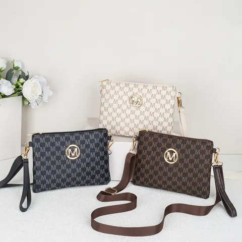 Women Fashion Letter Print Crossbody Bag Monogram Letter M Envelope Shoulder Bag With Adjustable Strap Golden Hardware Purse