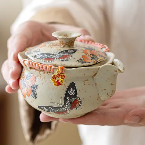 Théière en Céramique de Style Chinois Avec Motif de Fleurs de Pêcher et Papillons Glaçure Caramel Théière Kung Fu Accessoires Thé Maison Ornement