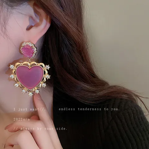 Vintage Französischer Stil Legierung Strass Ohrringe Mit Silber Ohrringpfosten Elegante Lila Schmetterling Blumen Kreuz Porträt Ohrhänger Für Damen Schmuck