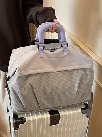 Grande Capacité Sac de Voyage Imperméable Léger Sac à Main Sport Fitness Bagage pour Courts Séjours Unisexe