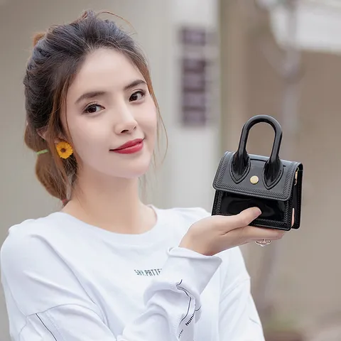Mode PVC Gelee Tasche Mini Handtasche Umhängetasche Für Damen Bonbonfarben Lippenbalsam Lippenstift Tasche Mit Kettenschultergurt Süßer Stil