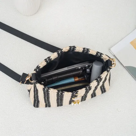 Damen Japanische Gewebte Stroh Eimertasche Mit Katzenkopf Künstliche Perle Anhänger Gestreifte Regenbogen Umhängetasche Für Alltag Lässig