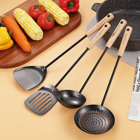 Modern Minimalist Stainless Steel Kitchen Cooking Utensils With Long Beech Wood Handle Non-Stick Heat Resistant Spatula Soup Spoon Ladle For Home Restaurant Kitchen Accessories