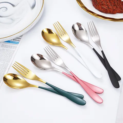 Luxury Stainless Steel Dinner Spoon And Fork Elegant Multicolor Long Handle Mirror Polished Cutlery For Home Restaurant Hotel Dining Tableware