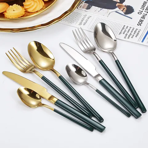 Set di Posate in Acciaio Inossidabile 304 Lucidato a Specchio Manico Quadrato Stoviglie Coltello Forchetta Cucchiaio da Dessert per Casa Ristorante