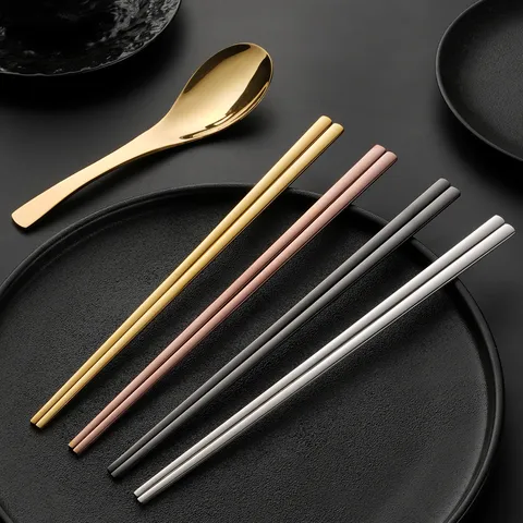 304 Stainless Steel Flat Chopsticks Korean Style Mirror Polished Reusable Metal Chopsticks Spoon For Home BBQ Restaurant Adult Tableware