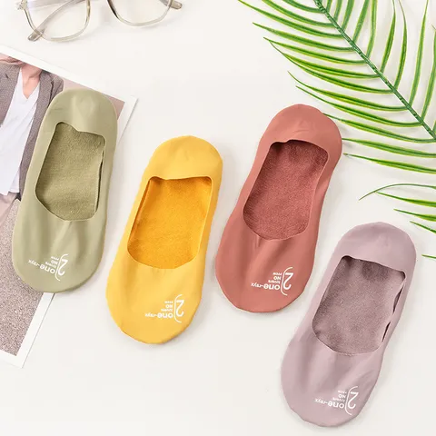 Women Ice Silk Shallow Mouth Boat Socks Summer Thin Solid Color Invisible Anti Slip No Show Socks Female Footwear