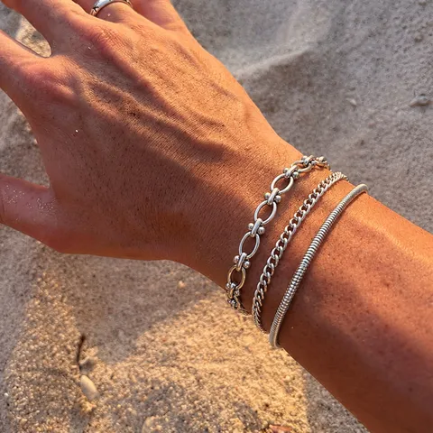 Ensemble de Bracelets Chaîne en Acier Inoxydable Minimaliste pour Hommes Chaîne Torsadée Maillons Ovaux Chaîne Serpent Bijoux de Main Tendance