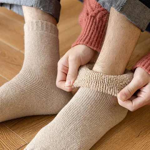 Herren Winter Thermische Verdickte Frottee Baumwollsocken Einfarbig Kaltes Wetter Crew Socken