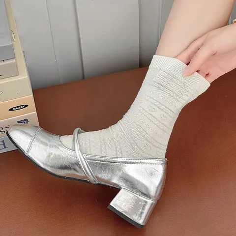 Damen Preppy-Stil Herz-Muster Wadenhohe Baumwollsocken Vintage Atmungsaktiv Lässige Crew Socken Täglich Weiche Baumwollstrümpfe