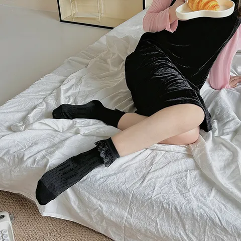 Women Sweet JK Lolita Crew Socks Cute White Black Lace Trim Daily Casual Cotton Hosiery Fashion Girl Stockings
