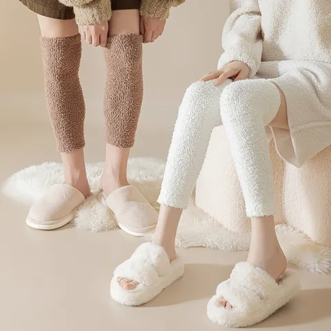 Winter Verdickt Warm Korallenvlies Oberschenkelhohe Socken Damen Überknie Stulpen Jacquard Muster Bodensocken Home Schlafsocken