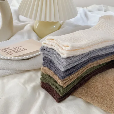 Damen Süß Einfarbig Verdickt Mittellang Bodensocken Gerippt Warm Gestrickt Schlafsocken Für Winter Zuhause Alltag Zubehör