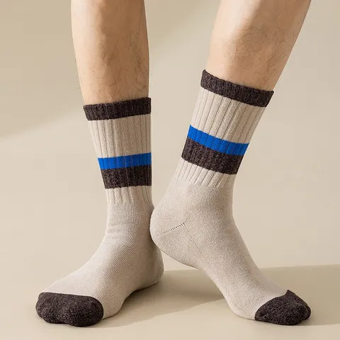 Men's Thickened Terry Bottom Sport Socks Striped Mid-Calf Crew Socks For Winter Warm Cotton Casual Athletic Socks Outdoor Fashion Striped Socks