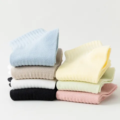 Komfortable Damen Baumwolle Knöchelsocken Einfarbig Bonbonfarben Lässige Sport Bootssocken Für Frühling Sommer Alltagskleidung