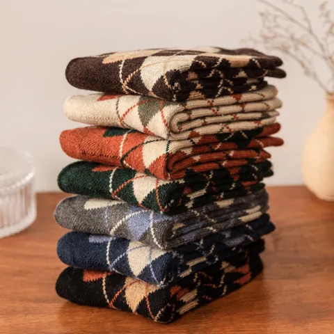 Women Argyle Wool Blend Socks Thick Warm Winter Crew Socks Vintage Japanese Style Mid-Calf Soft Knit Pile Socks For Lady