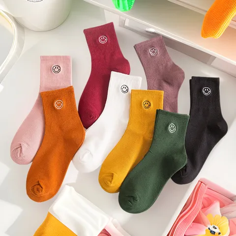 Damen Baumwollsocken Mittelhoch Besticktes Smiley-Gesicht Atmungsaktiv Lässig Sport Socken Herbst Winter Baumwollstrümpfe